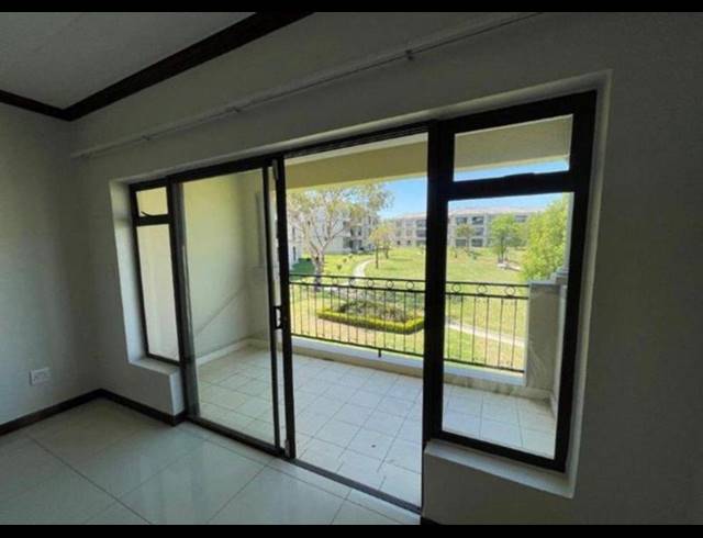 3 BEDROOM TOWNHOUSE FOR SALE IN SUMMERSET